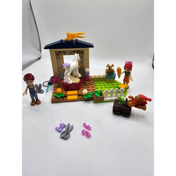 LEGO Friends Pony-Washing Stable 41696 Horse Toy with Mia Mini- Doll, Farm Anima - Picture 1 of 12